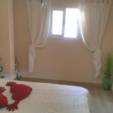 Homestay 63 Carrer D'ernest Anastasio